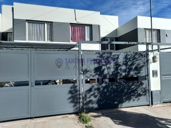 Neuquen. Alquiler Duplex amoblado 3 dormitorios (suite-vestidor) Barrio Rincon de Emilio