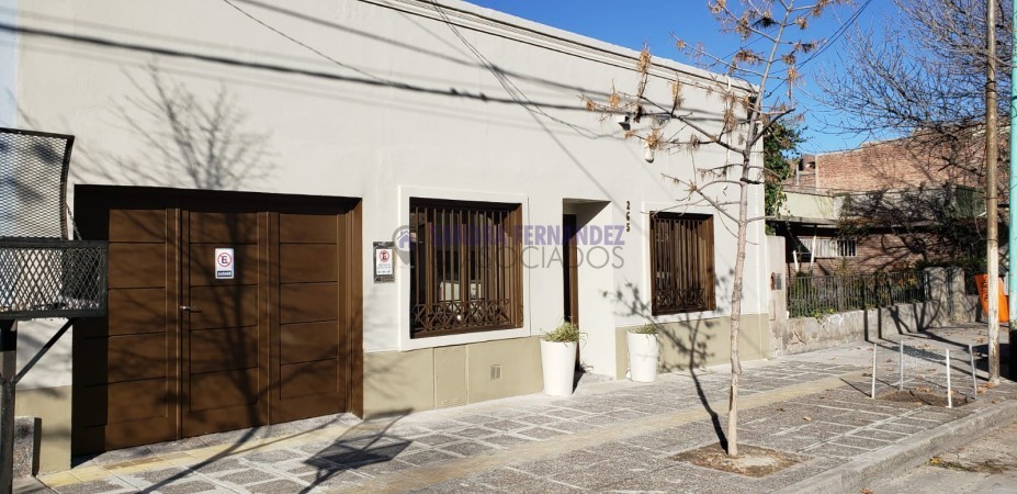 Neuquen Alquiler Casa Uso Comercial - Área Centro Zona Policlinico