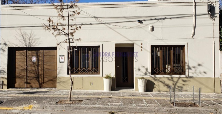 Neuquen Alquiler Casa Uso Comercial - Área Centro Zona Policlinico