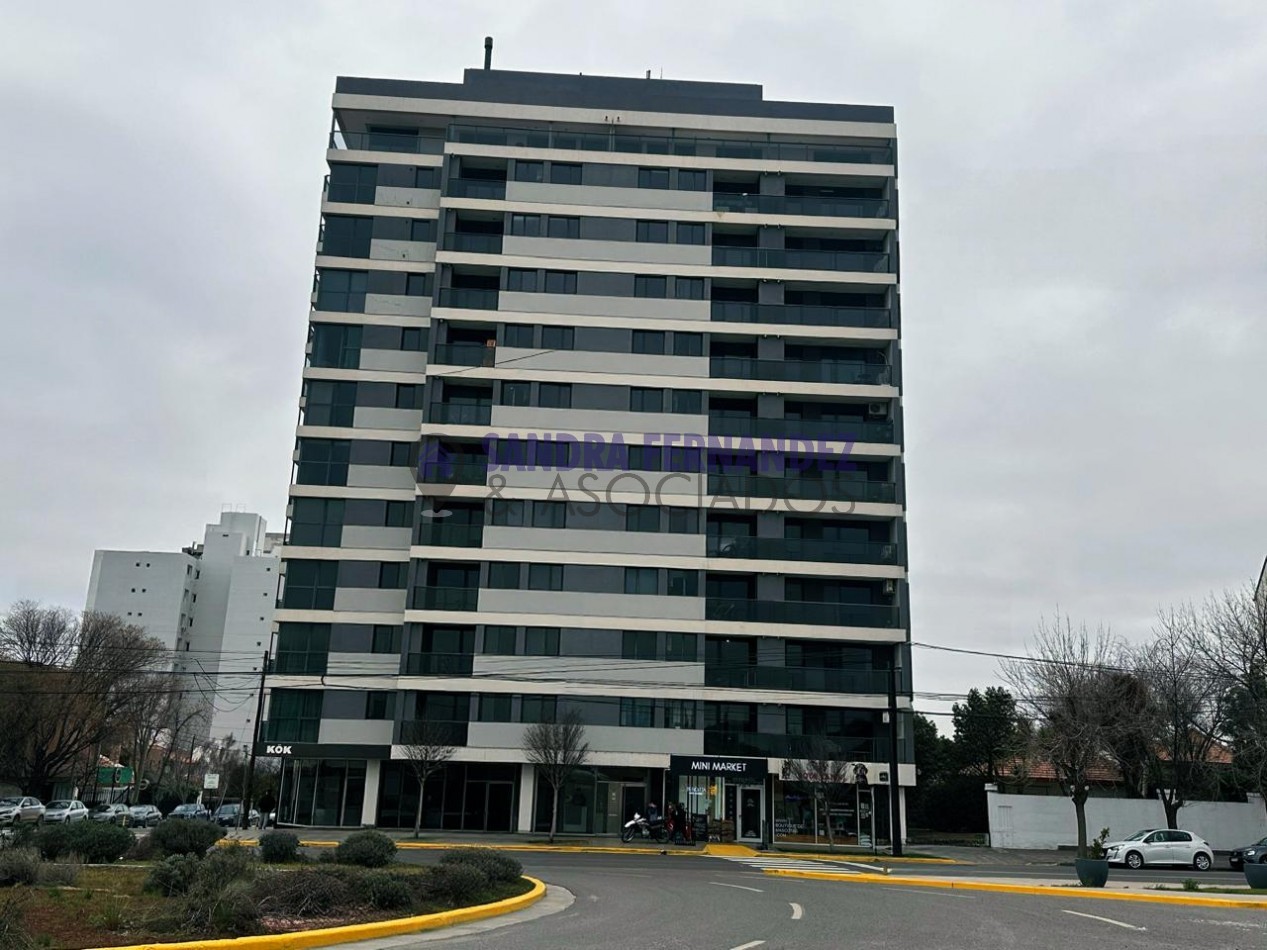 Neuquen Alquiler Departamento Nivel Gerencial amoblado equipado 2 dormitorios (suite). Cochera
