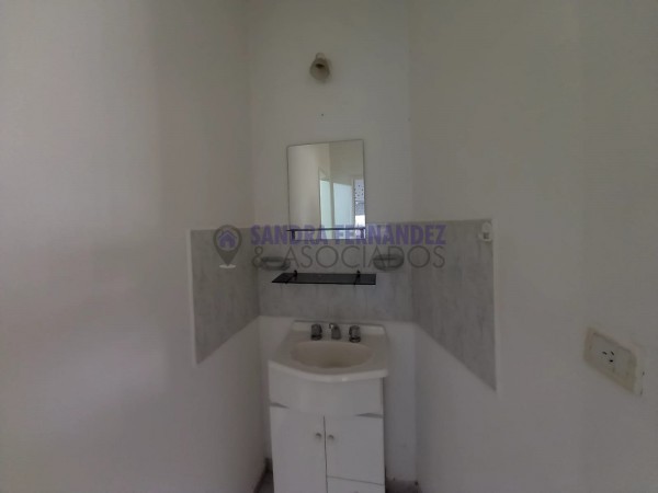 Neuquen. Alquiler Departamento 1 dormitorio Planta Baja en Complejo