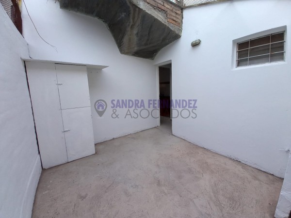 Neuquen. Alquiler Departamento 1 dormitorio Planta Baja en Complejo