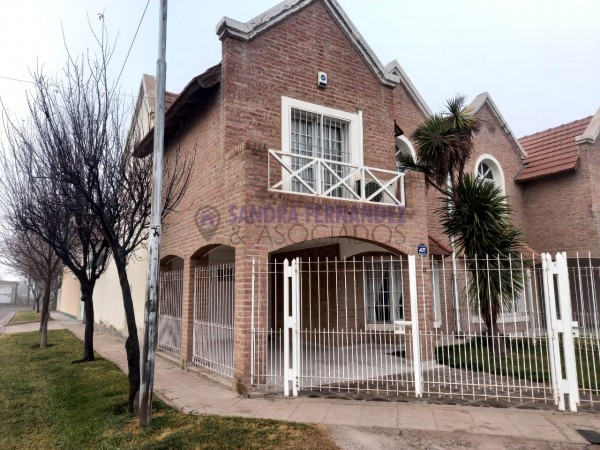 Neuquen. Alquiler, Duplex Complejo Pinamar, Terminal de Ómnibus de Neuquen