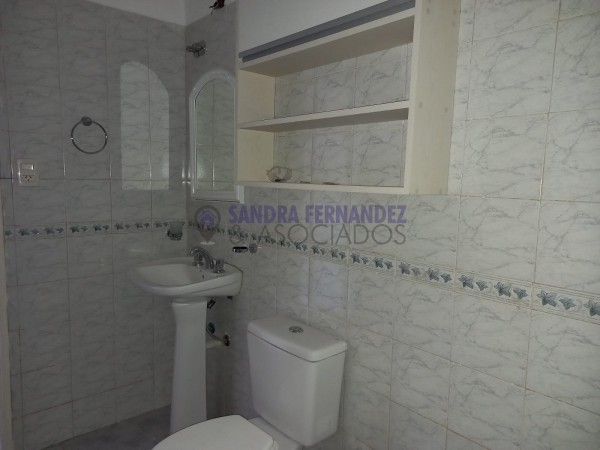 Neuquen. Alquiler. Duplex 3 dormitorios Barrio Rincón de Emilio 