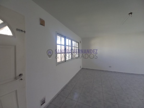 Neuquen. Alquiler. Duplex 3 dormitorios Barrio Rincón de Emilio 