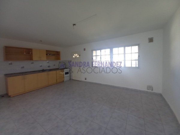 Neuquen. Alquiler. Duplex 3 dormitorios Barrio Rincón de Emilio 