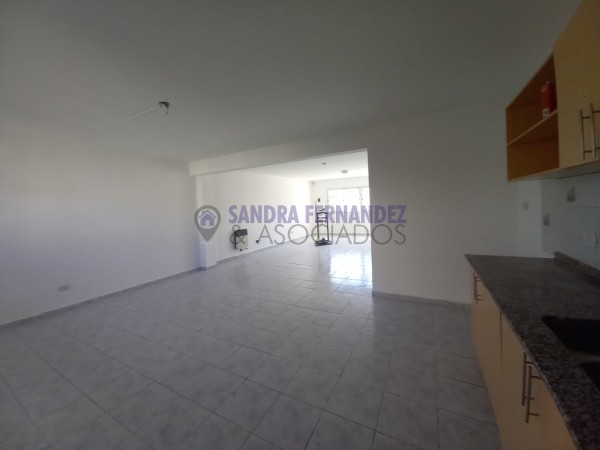 Neuquen. Alquiler. Duplex 3 dormitorios Barrio Rincón de Emilio 