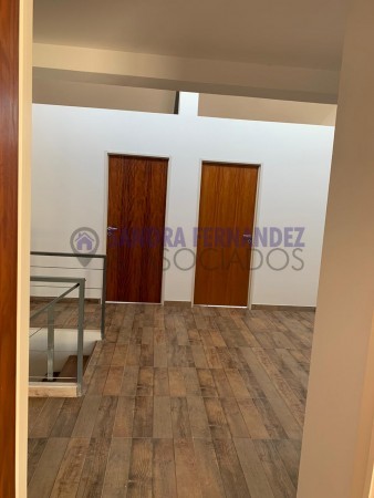 Rio Negro Cipolletti Duplex 3 dormitorios (suite) en La Falda