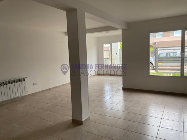 Rio Negro Cipolletti Duplex 3 dormitorios (suite) en La Falda