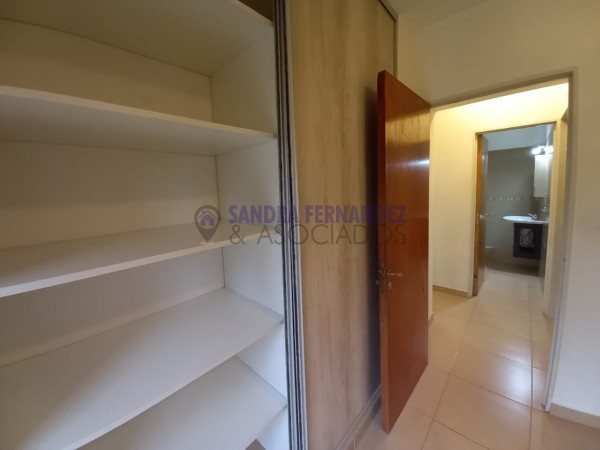 Neuquen. Venta. Departamento remodelado Altos Neuquen