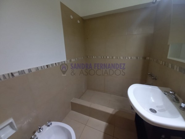 Neuquen. Venta. Departamento remodelado Altos Neuquen