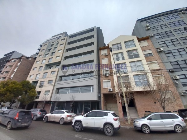 Venta. Departamento 2 dorm zona centro alto de la ciudad