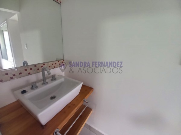 Neuquen. Alquiler (VENTA-PERMUTA) Casa Nivel Gerencial Barrio Santa Genoveva