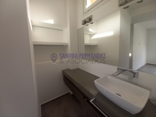 Neuquen. Alquiler (VENTA-PERMUTA) Casa Nivel Gerencial Barrio Santa Genoveva