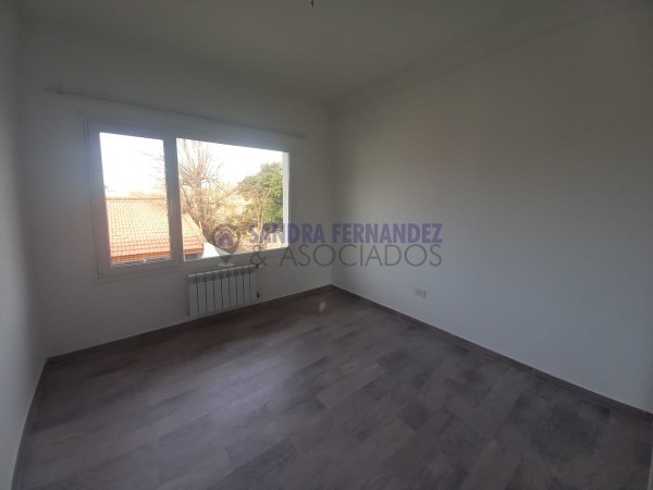 Neuquen. Alquiler (VENTA-PERMUTA) Casa Nivel Gerencial Barrio Santa Genoveva