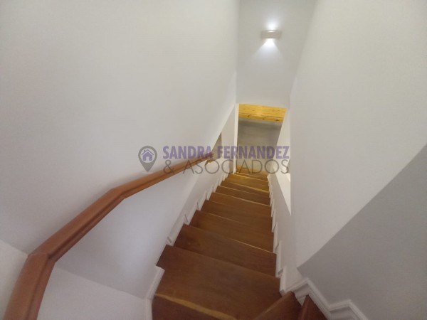 Neuquen. Alquiler (VENTA-PERMUTA) Casa Nivel Gerencial Barrio Santa Genoveva