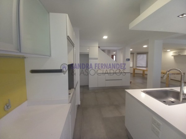 Neuquen. Alquiler (VENTA-PERMUTA) Casa Nivel Gerencial Barrio Santa Genoveva