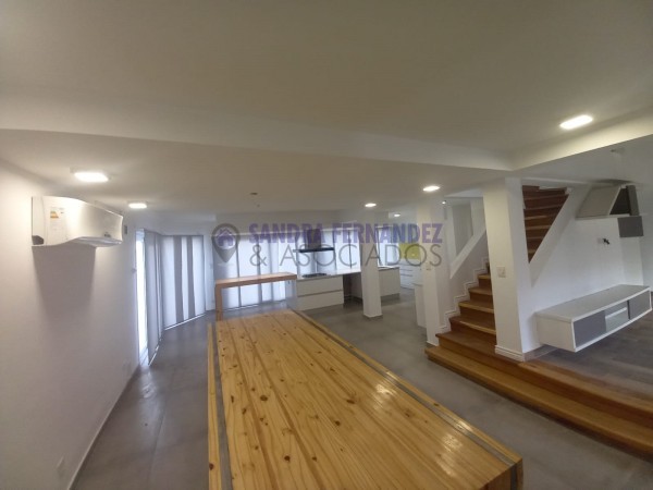 Neuquen. Alquiler (VENTA-PERMUTA) Casa Nivel Gerencial Barrio Santa Genoveva