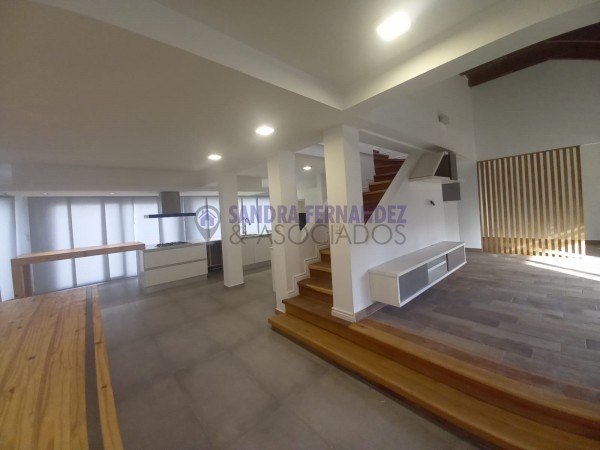 Neuquen. Alquiler (VENTA-PERMUTA) Casa Nivel Gerencial Barrio Santa Genoveva