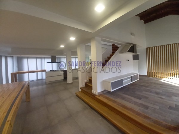 Neuquen. Alquiler (VENTA-PERMUTA) Casa Nivel Gerencial Barrio Santa Genoveva