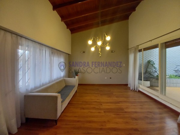 Neuquen. Venta. Casa Barrio María Auxiliadora