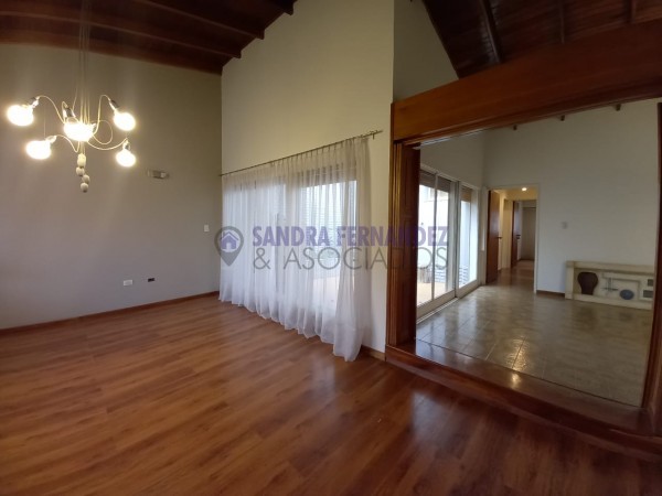 Neuquen. Venta. Casa Barrio María Auxiliadora