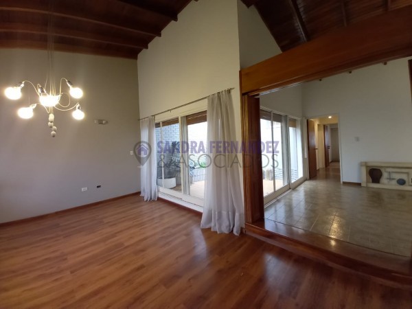 Neuquen. Venta. Casa Barrio María Auxiliadora