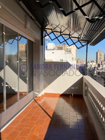 Alquiler Venta. Buenos Aires. CABA: Departamento SEMIPISO REMODELADO 4 dormitorios