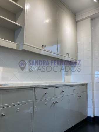 Alquiler Venta. Buenos Aires. CABA: Departamento SEMIPISO REMODELADO 4 dormitorios