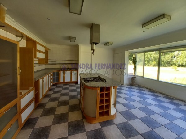 Neuquen. Alquiler Casa 4 dormitorios (suite) Zona Rio Neuquen. Puente  Cipolletti-Neuquen