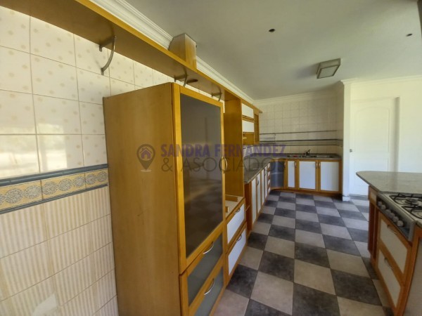 Neuquen. Alquiler Casa 4 dormitorios (suite) Zona Rio Neuquen. Puente  Cipolletti-Neuquen