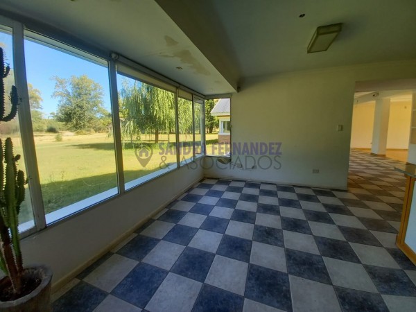 Neuquen. Alquiler Casa 4 dormitorios (suite) Zona Rio Neuquen. Puente  Cipolletti-Neuquen