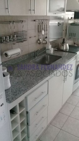 Neuquen. Venta. Departamento remodelado 2 dormitorios. Zona Altos