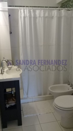 Neuquen. Venta. Departamento remodelado 2 dormitorios. Zona Altos