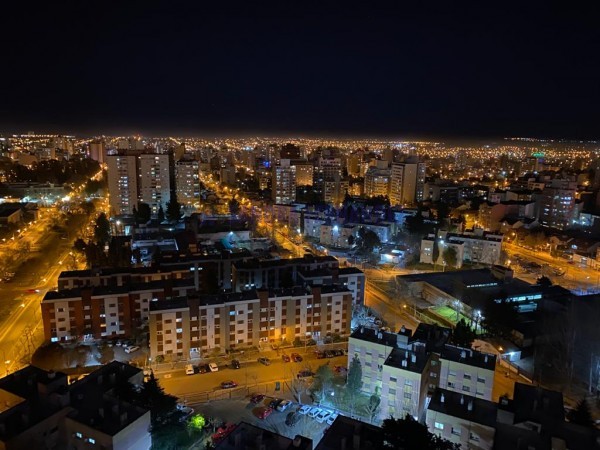 Neuquen. Alquiler NIVEL GERENCIAL Departamento  Semipiso