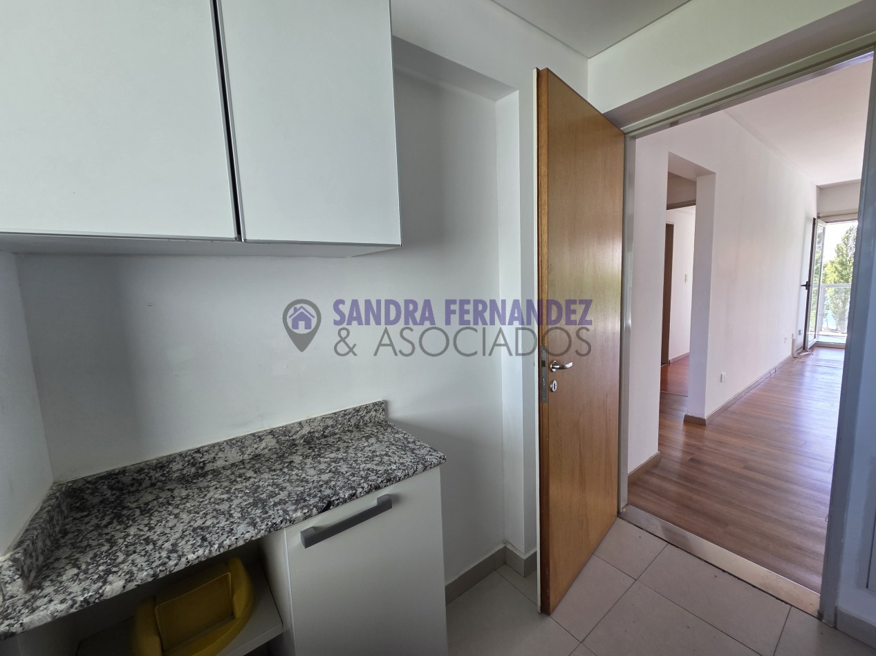 Neuquen Alquiler Departamento 2 dormitorios suite cochera Paseo de la Costa 