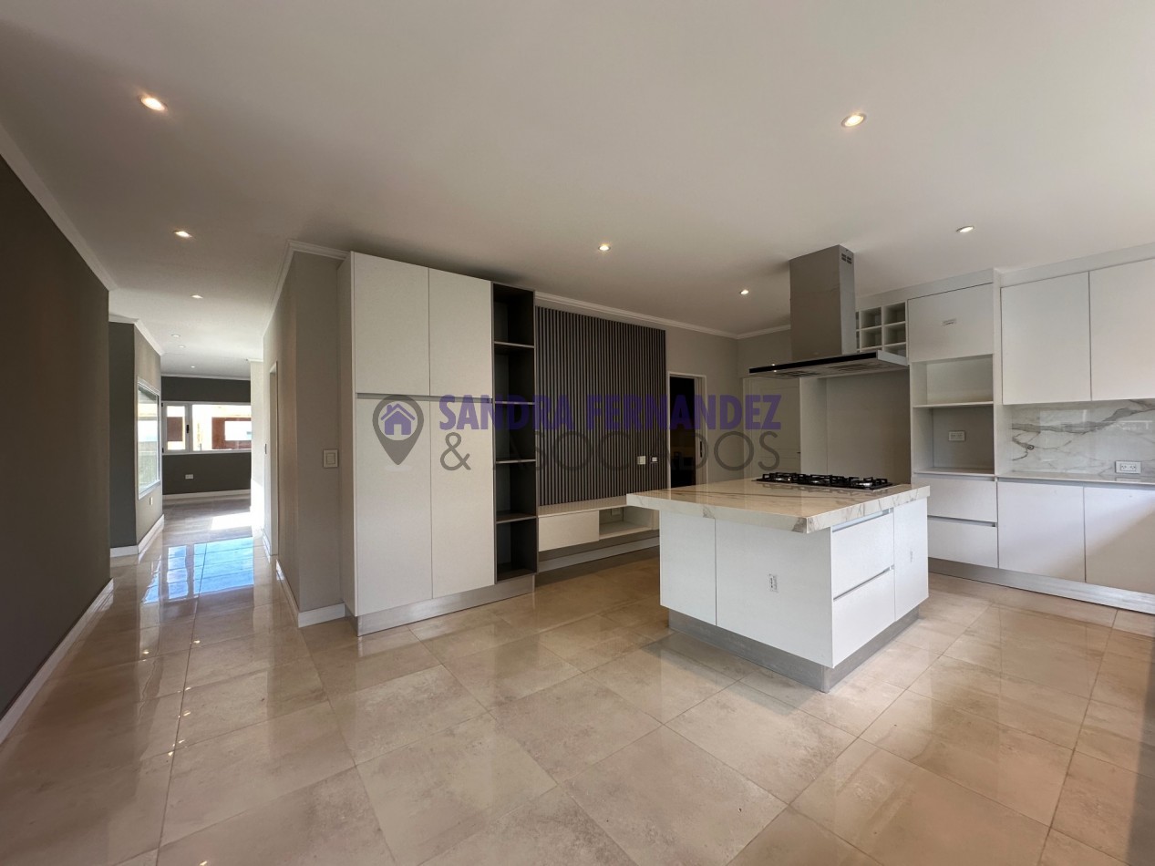 Neuquen Alquiler A ESTRENAR Casa en una sola planta 3 dormitorios, todos en suite Barrio Cerrado Sauces del Limay 