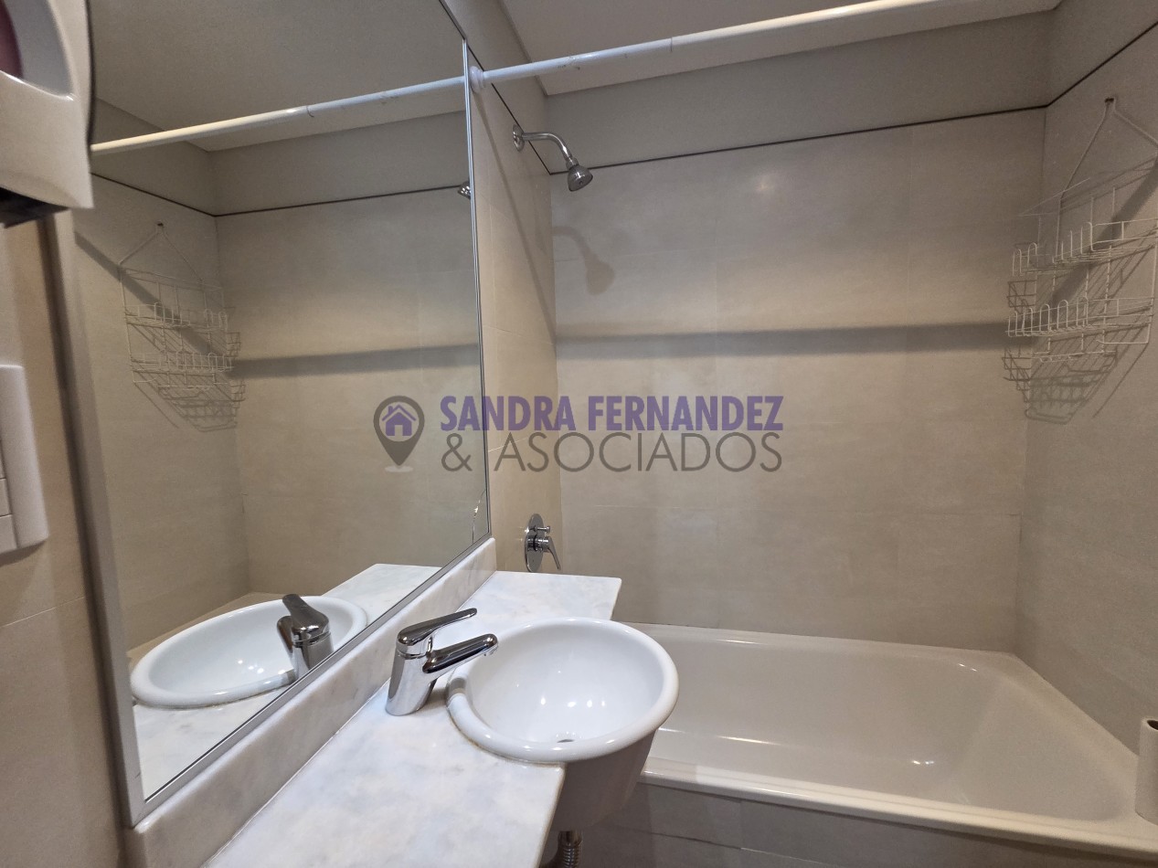Neuquen Alquiler Departamento 2 dormitorios suite cochera Paseo de la Costa 