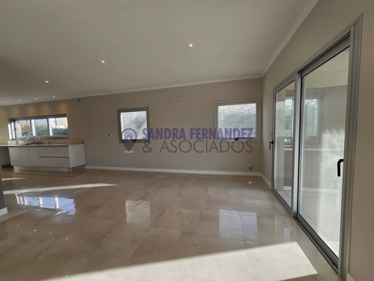 Neuquen Alquiler A ESTRENAR Casa en una sola planta 3 dormitorios, todos en suite Barrio Cerrado Sauces del Limay 