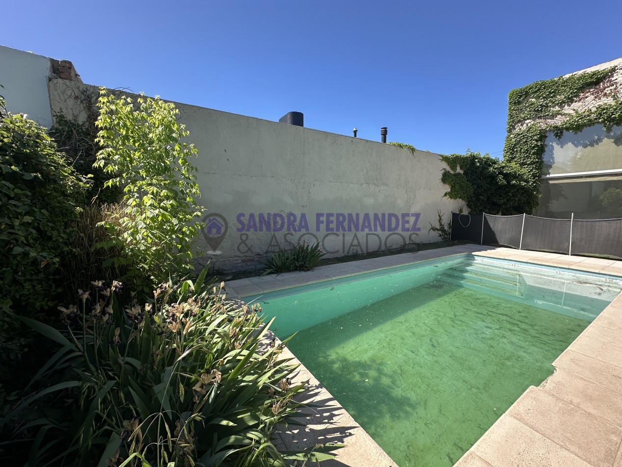 Rio Negro Cipolletti Casa 4 dormitorios Barrio Manzanar 7