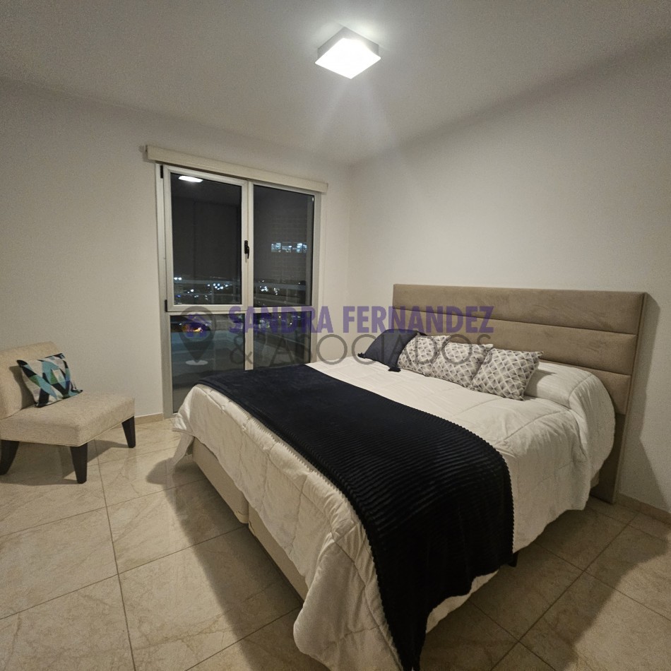 Neuquen. Venta. 1 dormitorio con cochera. Zona Policlinico de Neuquen
