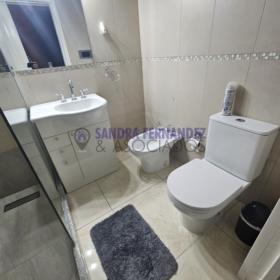 Neuquen. Venta. 1 dormitorio con cochera. Zona Policlinico de Neuquen