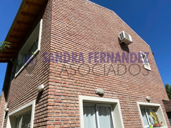 Rio Negro. Cipolletti. Venta. Casa en planta baja 3 dormitorios (suite) 