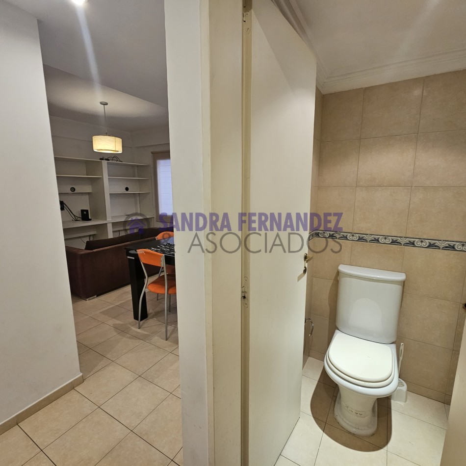 Neuquen. Alquiler Departamento 1 dormitorio en suite, amoblado con cochera cubierta.