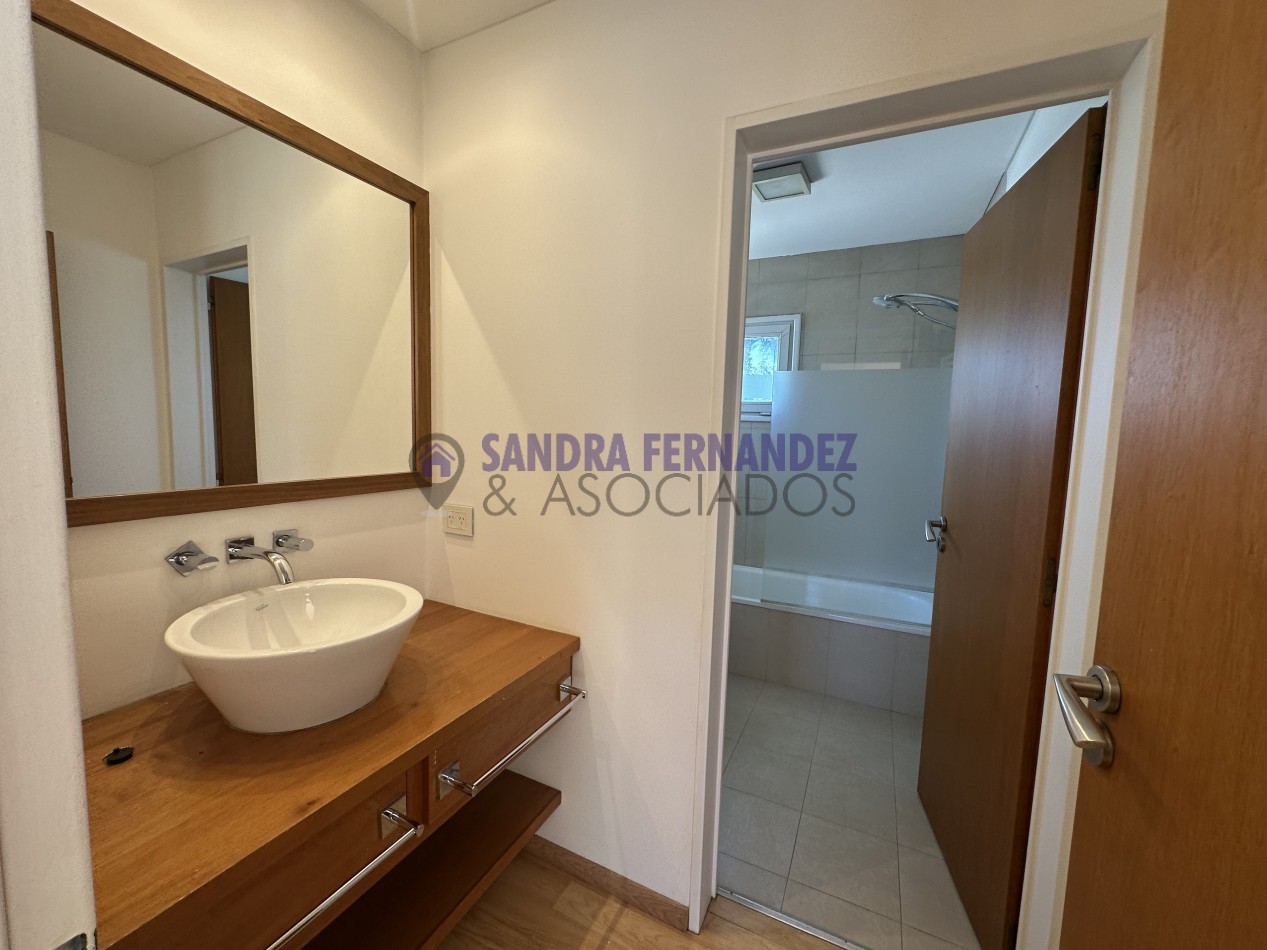 Rio Negro Cipolletti Casa 4 dormitorios Barrio Manzanar 7