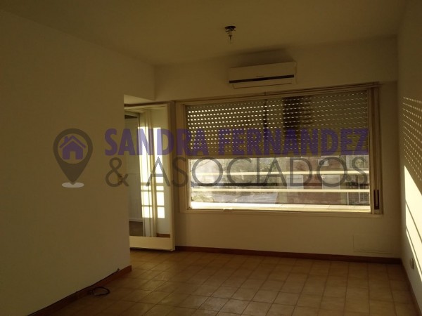 Neuquen. Alquiler Departamento 1 dorm Zona San Lucas. B° Maria Auxiliadora