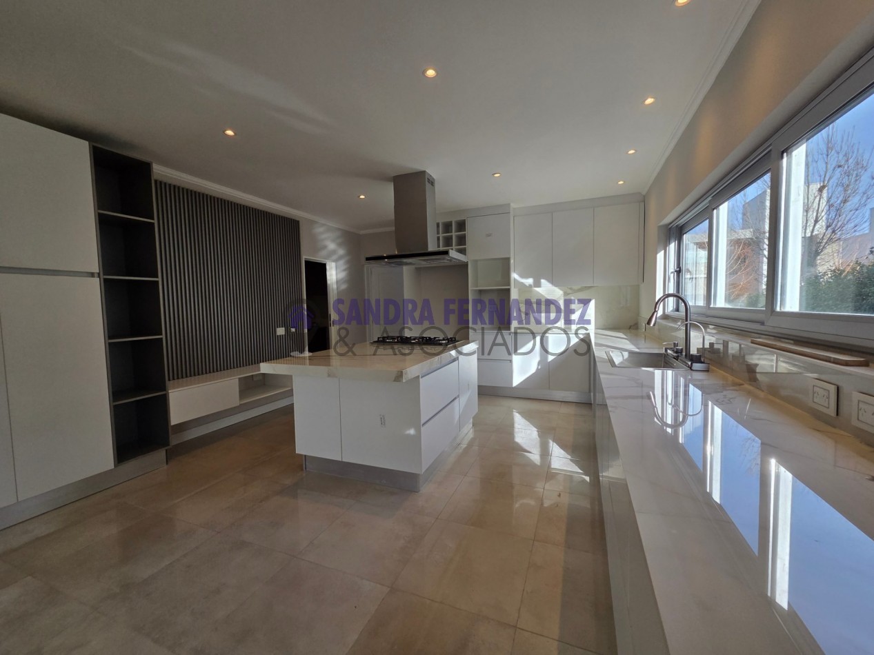 Neuquen Alquiler A ESTRENAR Casa en una sola planta 3 dormitorios, todos en suite Barrio Cerrado Sauces del Limay 