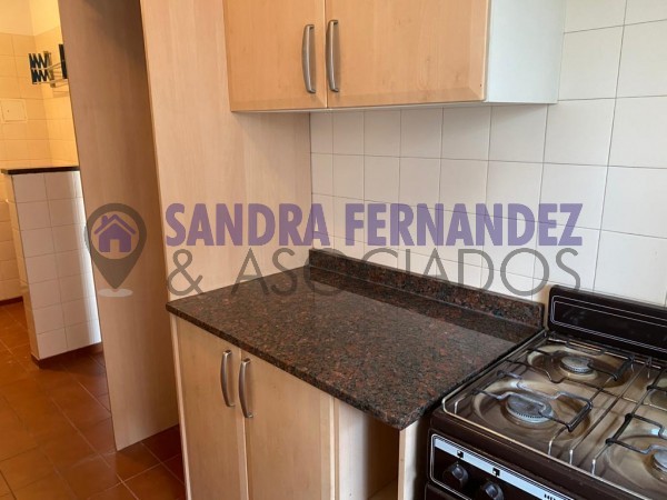 Neuquen. Alquiler Departamento 1 dorm Zona San Lucas. B° Maria Auxiliadora