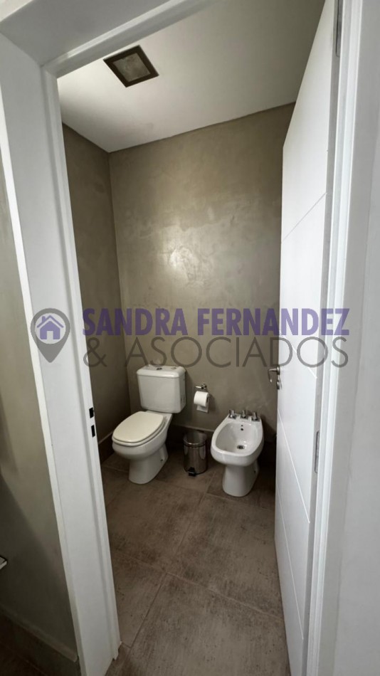  Neuquen. ALQUILER/VENTA La Peninsula Casa amoblada equipada 3 dormitorios