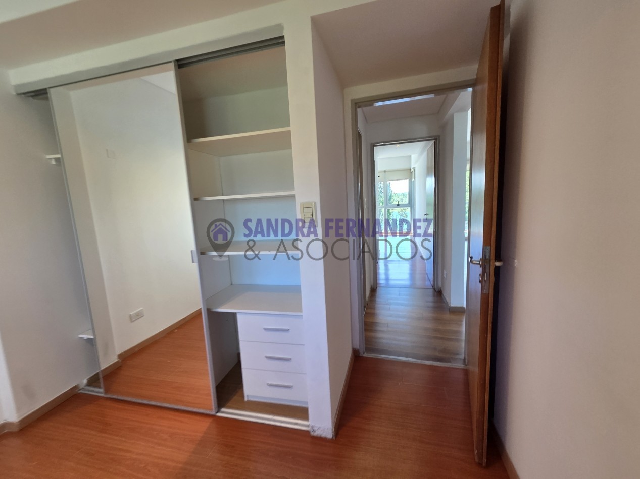 Neuquen Alquiler Departamento 2 dormitorios suite cochera Paseo de la Costa 